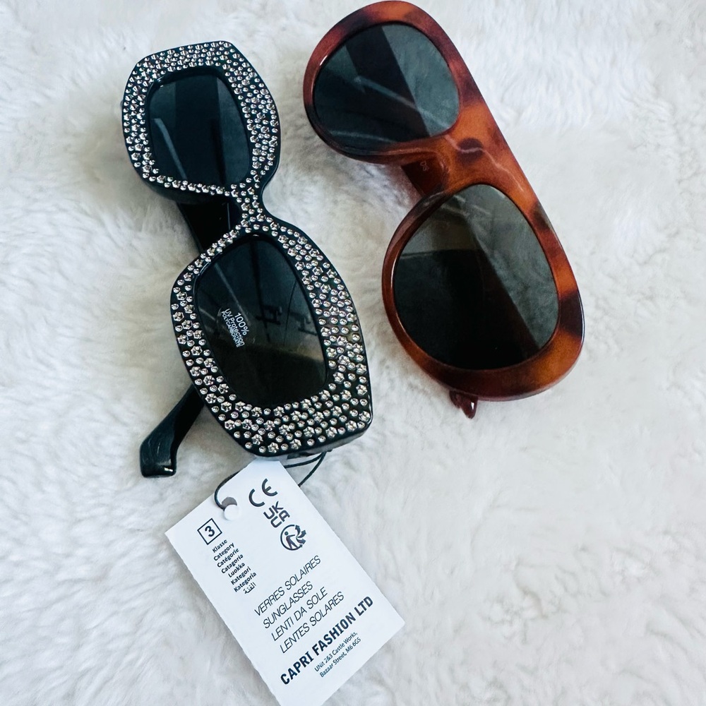 Black Gem Detail Rectangular Sunglasses - Picture 7 of 16